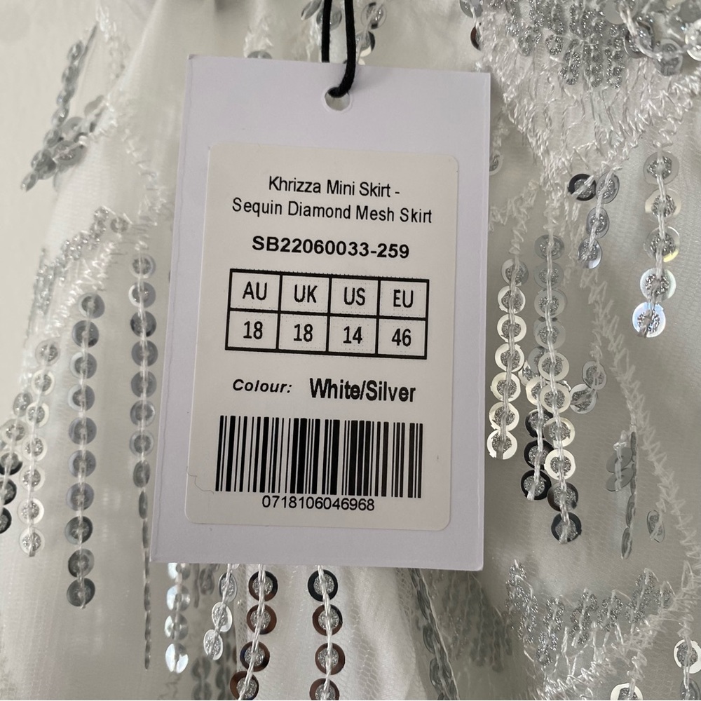Showpo. Khrizza white silver sequin diamond mesh party/ costume mini skirt 14 - Picture 8 of 12